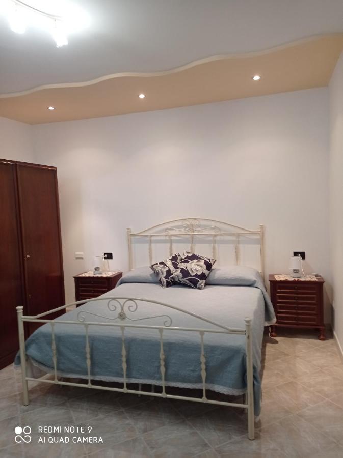 הוילה טרמונטי Antica Casa Cavaliere מראה חיצוני תמונה